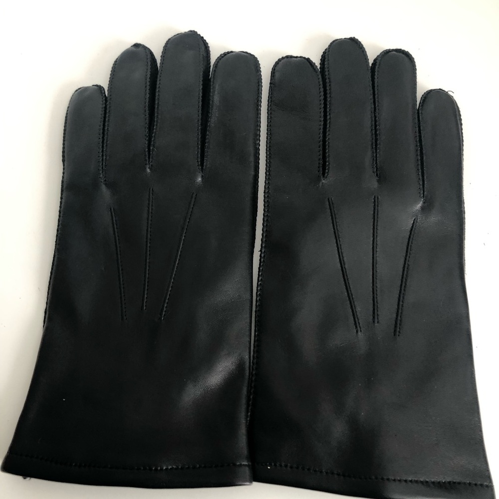 NWOT Fownes Brothers Classic Black Leather Thinsulate Gloves
